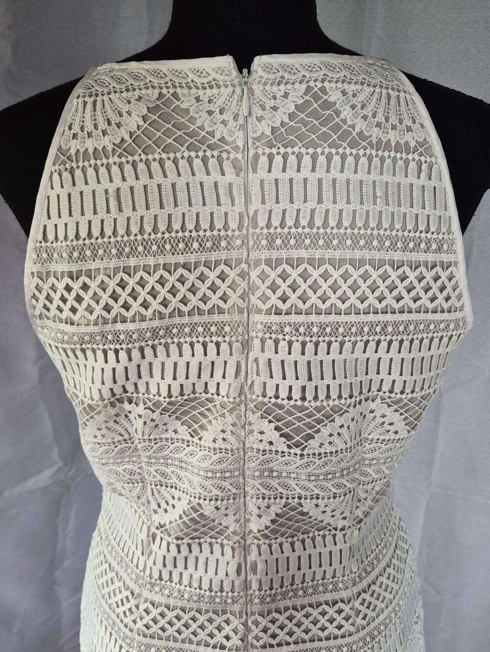 White House Black Market Crochet Dress Womens Size 6 Off White Beige Cream - Picture 10 of 14